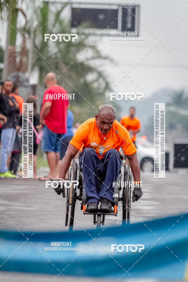 Buy your photos of the eventCircuito Sesc de Corrida e Caminhada Etapa Paranava on Fotop