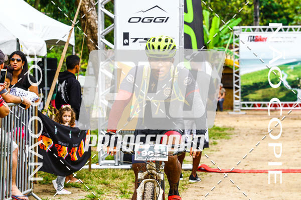 Achetez vos photos de l'vnementITABIKER 15 ANOS  sur Fotop