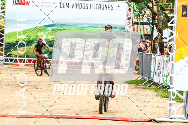 Achetez vos photos de l'vnementITABIKER 15 ANOS  sur Fotop