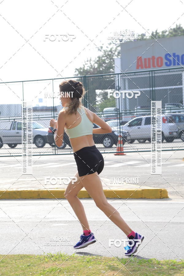 Buy your photos of the event5� Divas Run on Fotop