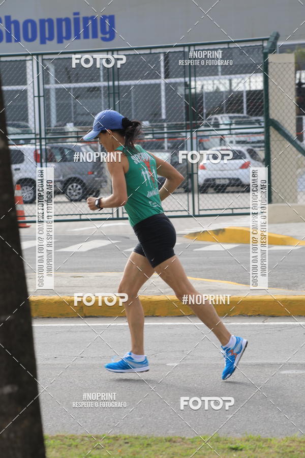 Buy your photos of the event5� Divas Run on Fotop