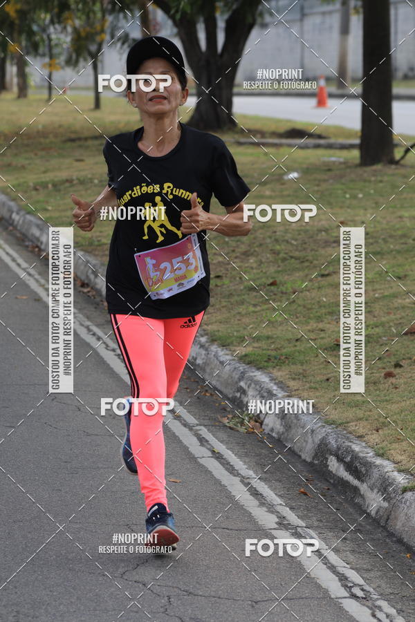 Buy your photos of the event5� Divas Run on Fotop