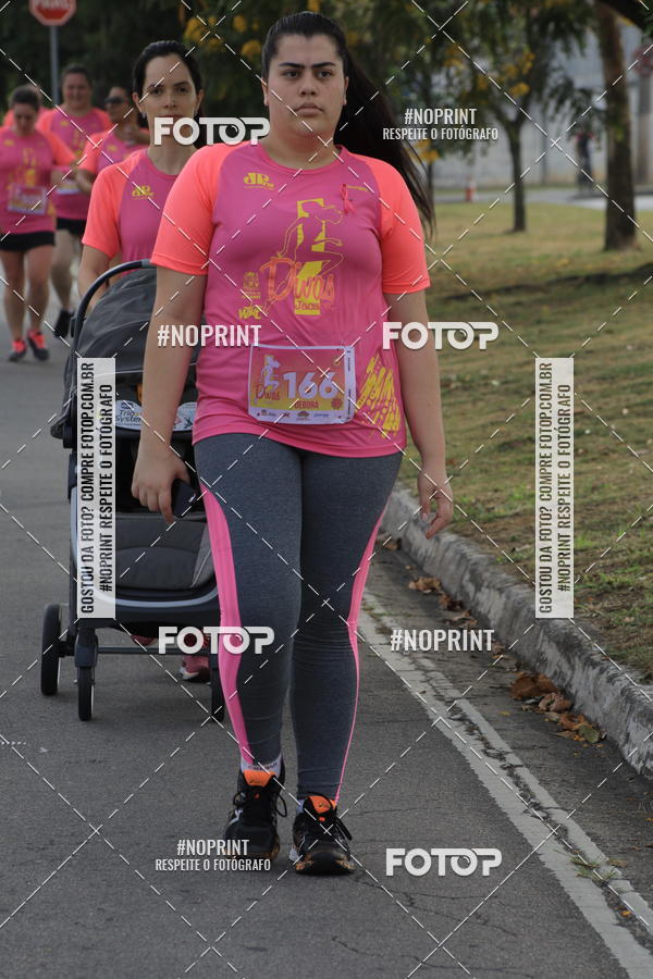 Buy your photos of the event5� Divas Run on Fotop