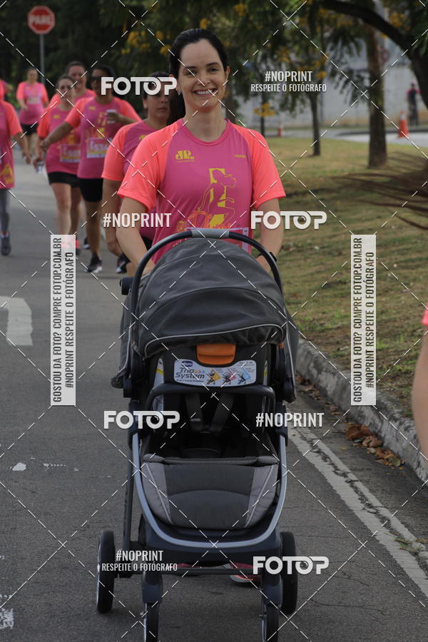 Buy your photos of the event5� Divas Run on Fotop