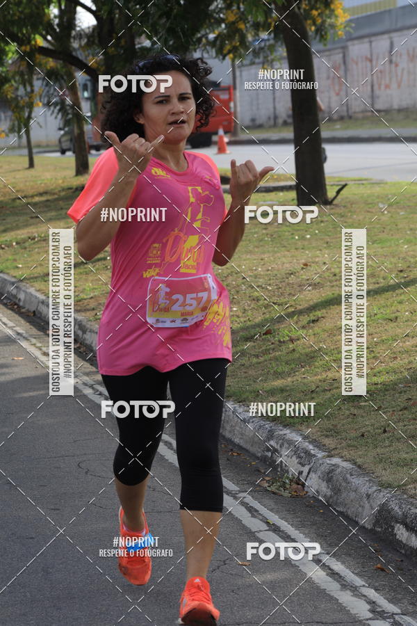 Buy your photos of the event5� Divas Run on Fotop