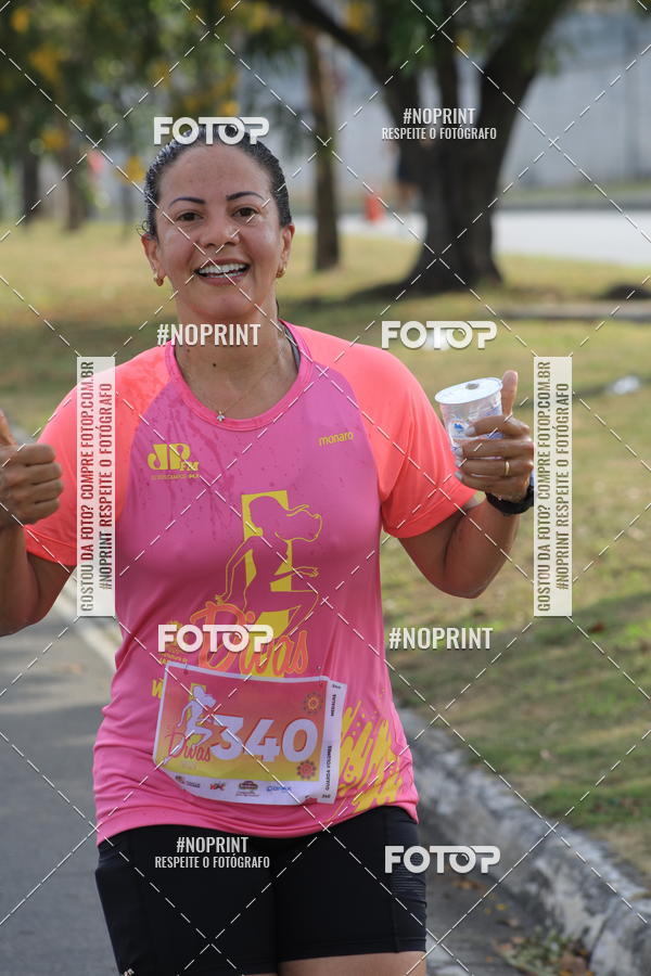 Buy your photos of the event5� Divas Run on Fotop