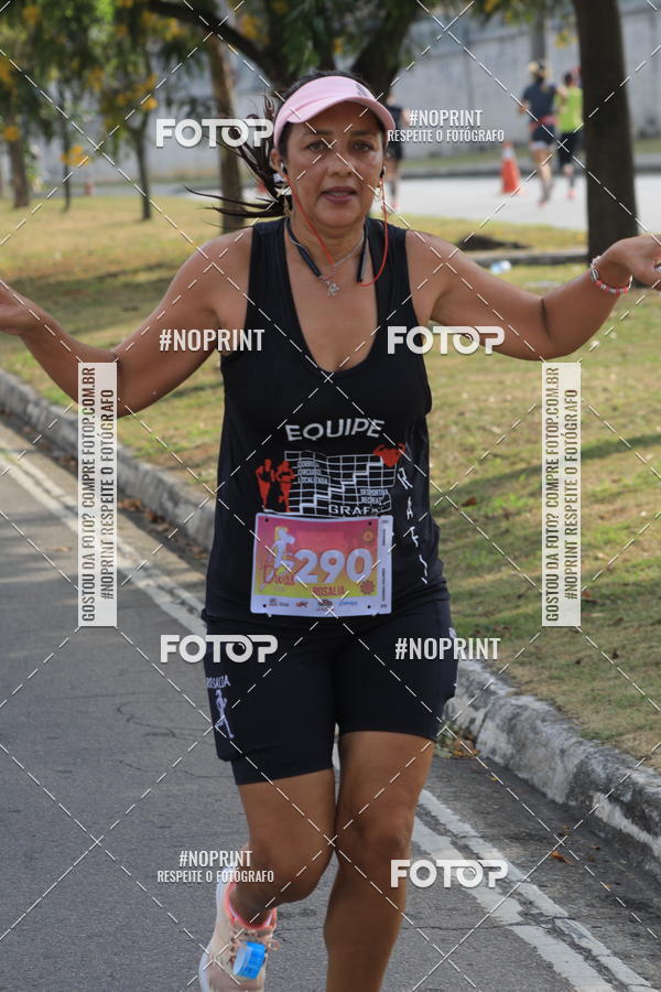 Buy your photos of the event5� Divas Run on Fotop