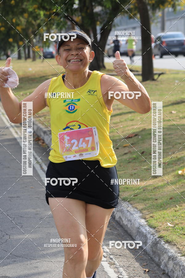 Buy your photos of the event5� Divas Run on Fotop