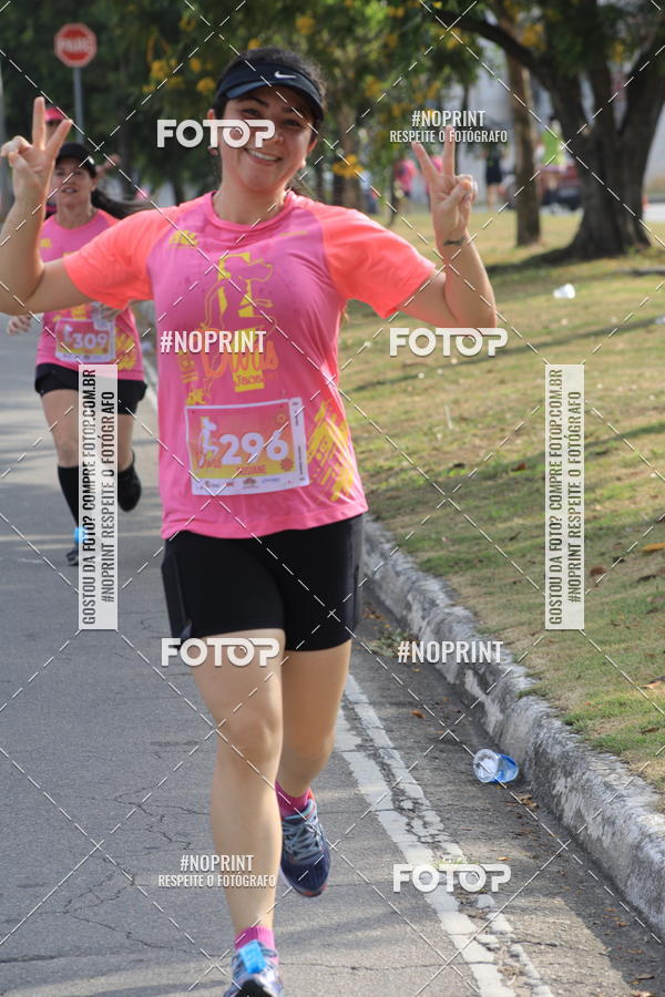 Buy your photos of the event5� Divas Run on Fotop