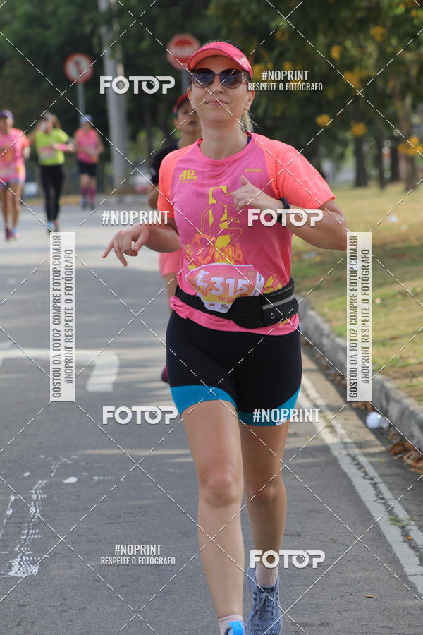 Buy your photos of the event5� Divas Run on Fotop