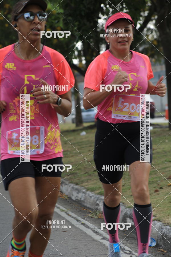 Buy your photos of the event5� Divas Run on Fotop