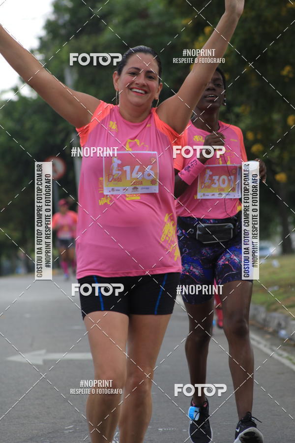 Buy your photos of the event5� Divas Run on Fotop