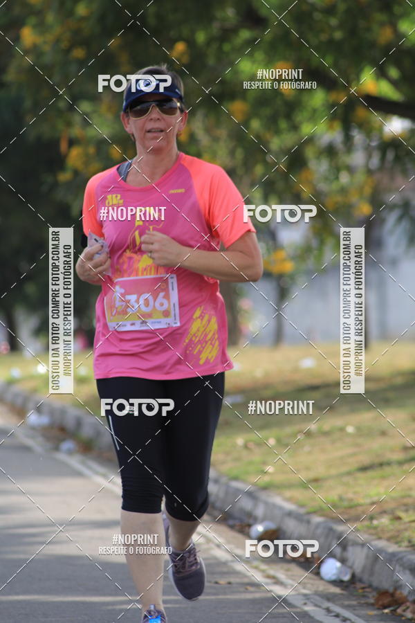 Buy your photos of the event5� Divas Run on Fotop