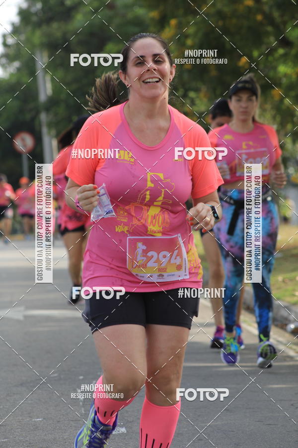 Buy your photos of the event5� Divas Run on Fotop