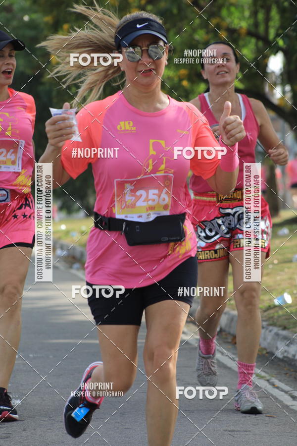 Buy your photos of the event5� Divas Run on Fotop