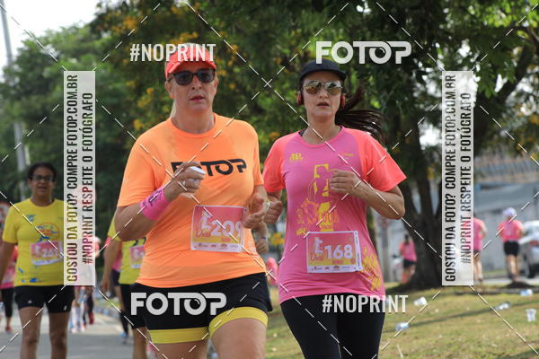 Buy your photos of the event5� Divas Run on Fotop