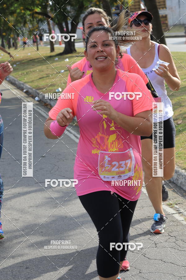 Buy your photos of the event5� Divas Run on Fotop
