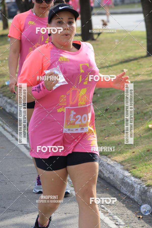 Buy your photos of the event5� Divas Run on Fotop