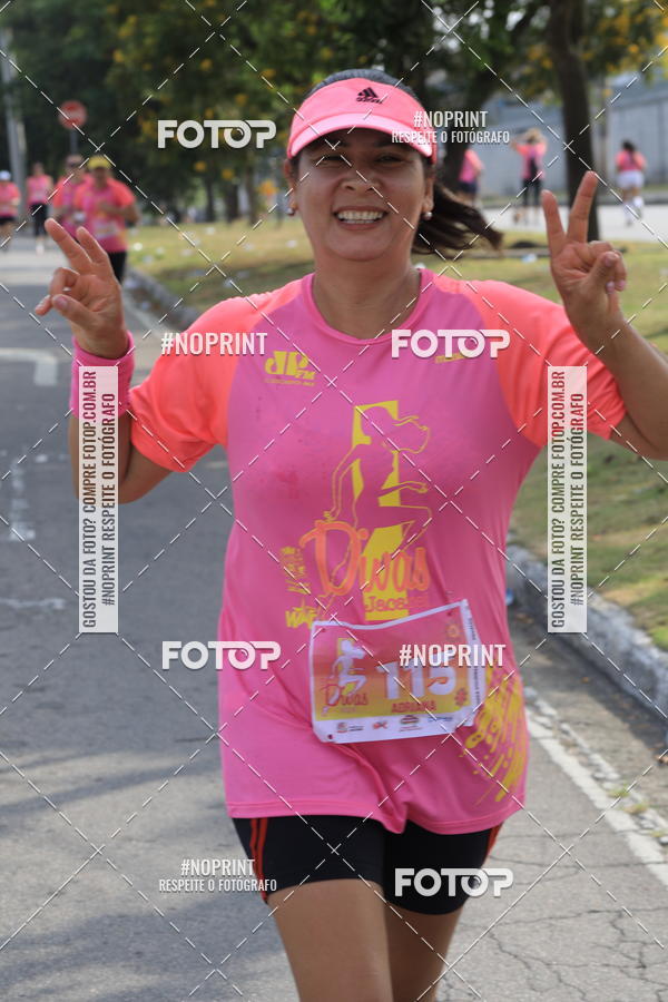 Buy your photos of the event5� Divas Run on Fotop