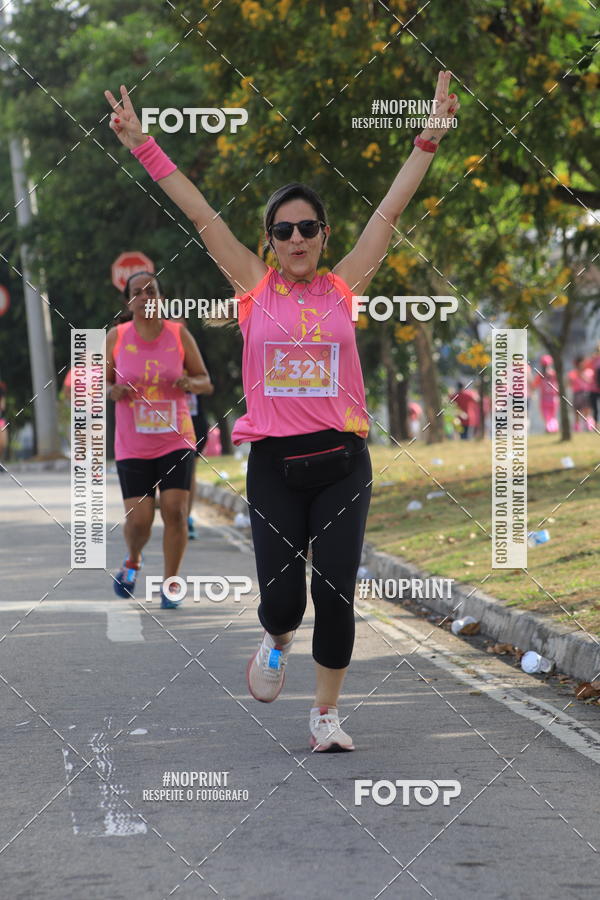 Buy your photos of the event5� Divas Run on Fotop