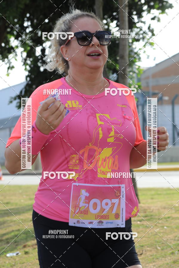 Buy your photos of the event5� Divas Run on Fotop