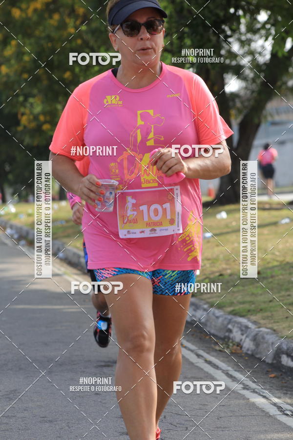 Buy your photos of the event5� Divas Run on Fotop
