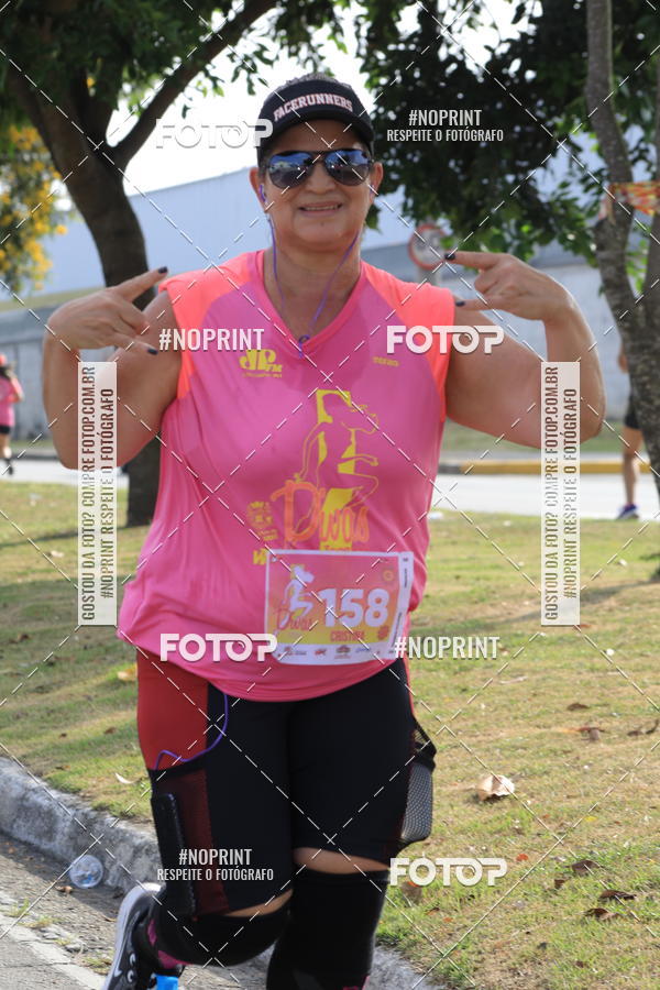 Buy your photos of the event5� Divas Run on Fotop