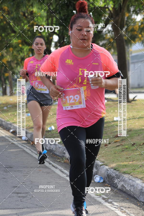 Buy your photos of the event5� Divas Run on Fotop
