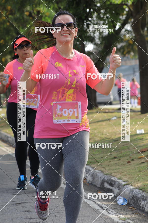 Buy your photos of the event5� Divas Run on Fotop