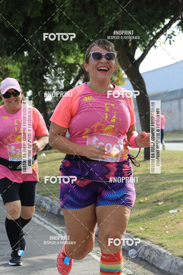 Buy your photos of the event5� Divas Run on Fotop