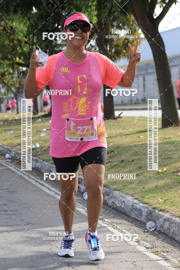 Buy your photos of the event5� Divas Run on Fotop