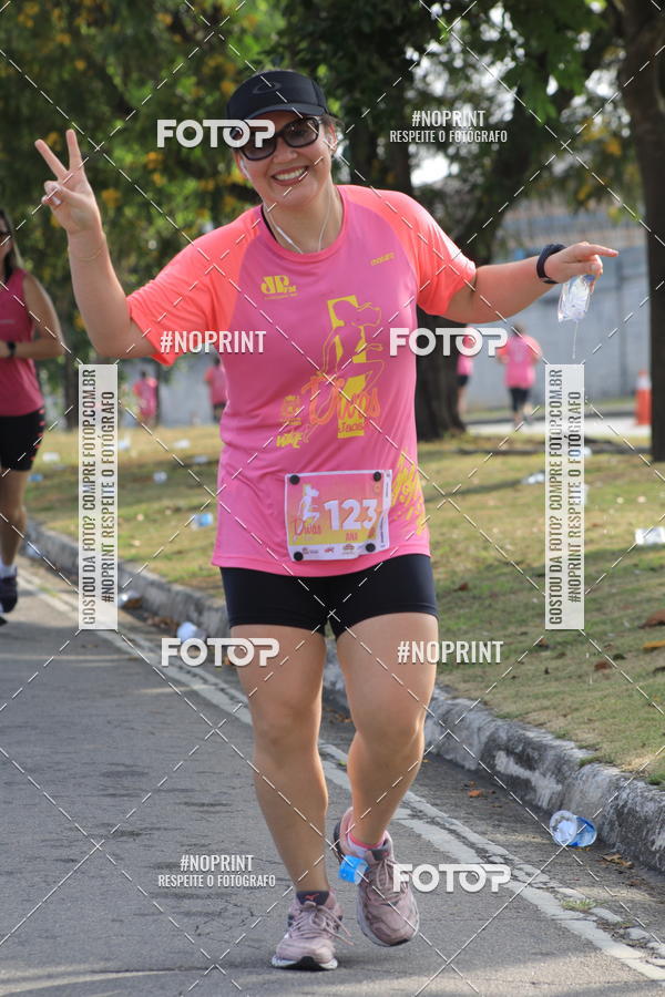 Buy your photos of the event5� Divas Run on Fotop