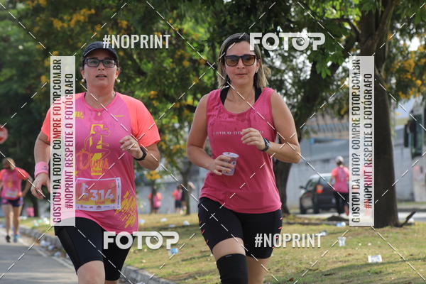 Buy your photos of the event5� Divas Run on Fotop