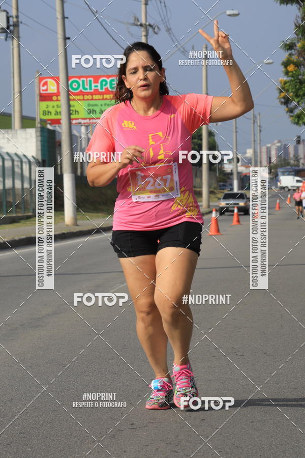Buy your photos of the event5� Divas Run on Fotop