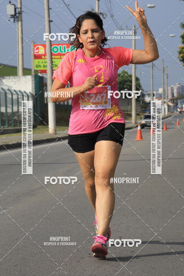 Buy your photos of the event5� Divas Run on Fotop