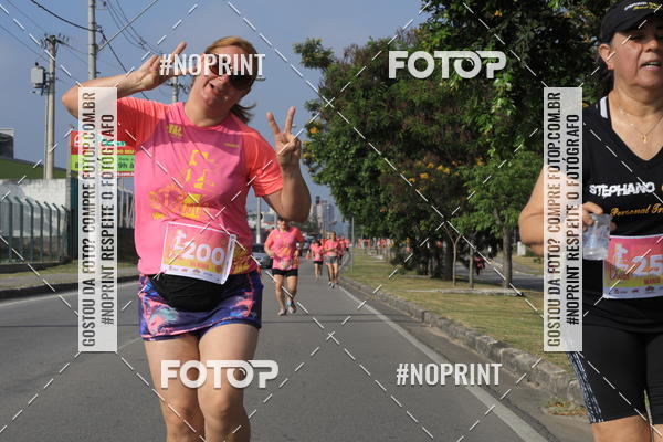 Buy your photos of the event5� Divas Run on Fotop