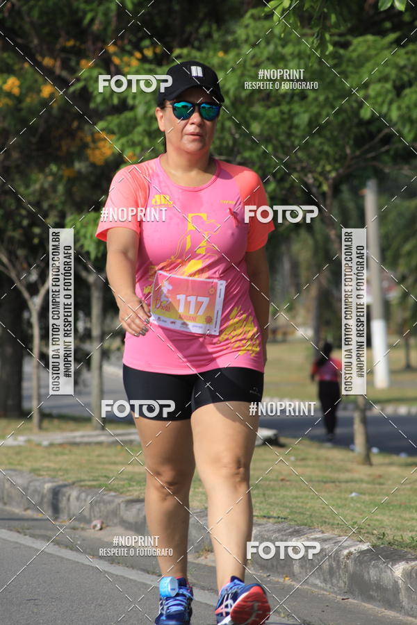 Buy your photos of the event5� Divas Run on Fotop