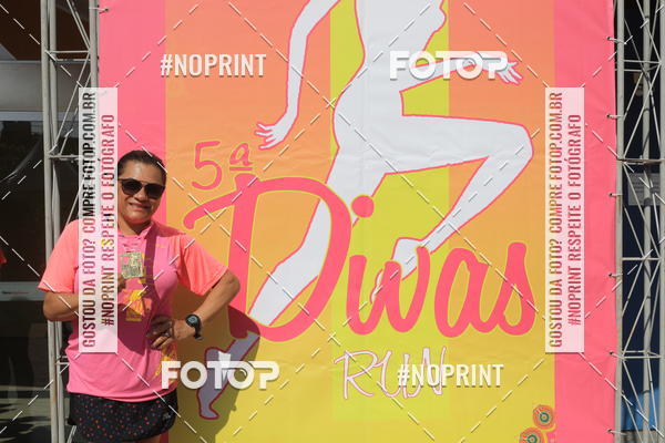 Buy your photos of the event5� Divas Run on Fotop