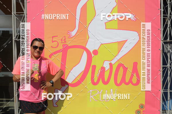 Buy your photos of the event5� Divas Run on Fotop