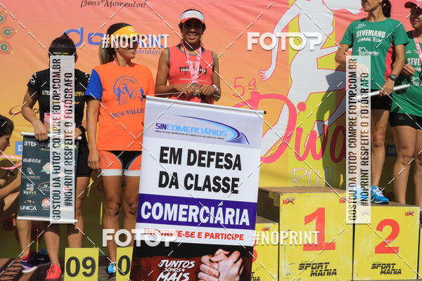 Buy your photos of the event5� Divas Run on Fotop