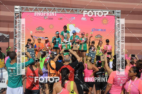 Buy your photos of the event5� Divas Run on Fotop