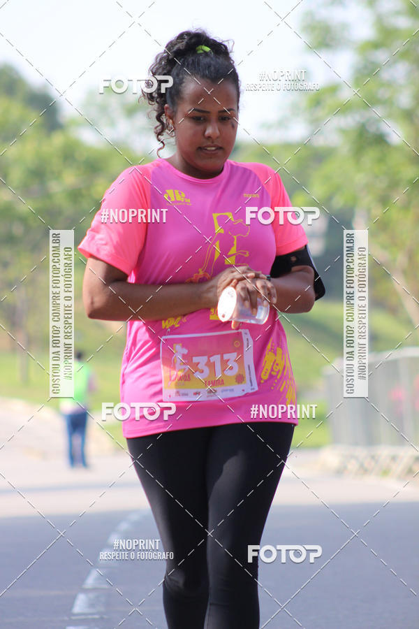 Buy your photos of the event5 Divas Run on Fotop