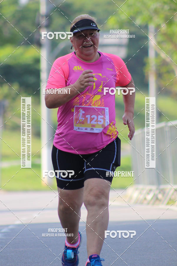 Buy your photos of the event5� Divas Run on Fotop