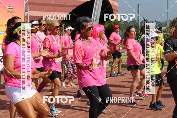 Buy your photos of the event5� Divas Run on Fotop