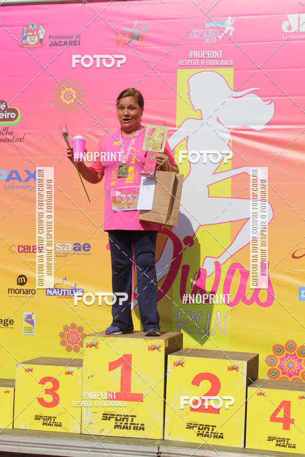 Buy your photos of the event5� Divas Run on Fotop