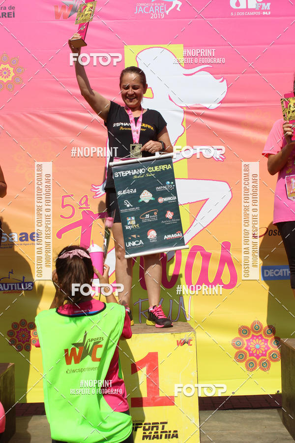 Buy your photos of the event5� Divas Run on Fotop