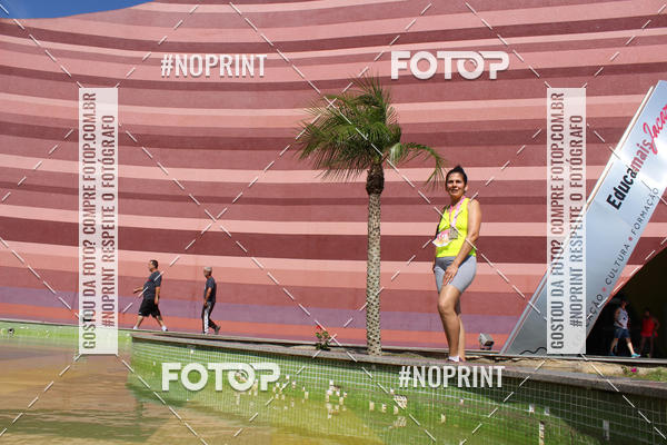 Buy your photos of the event5� Divas Run on Fotop