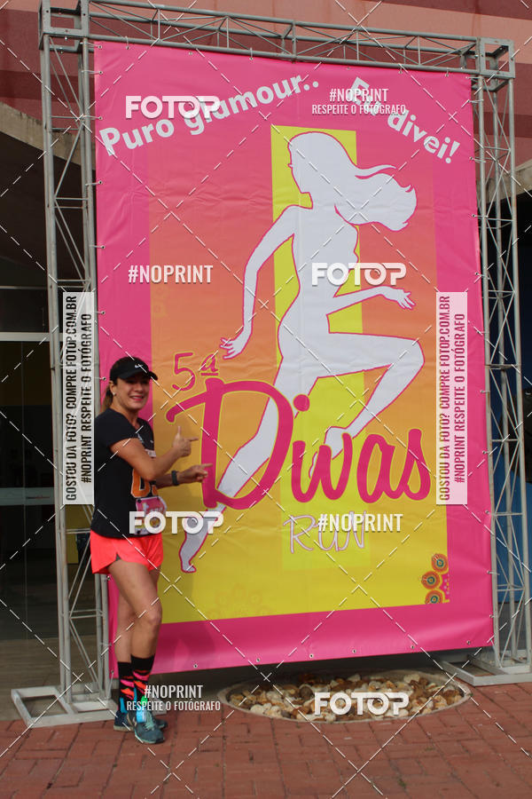 Buy your photos of the event5� Divas Run on Fotop