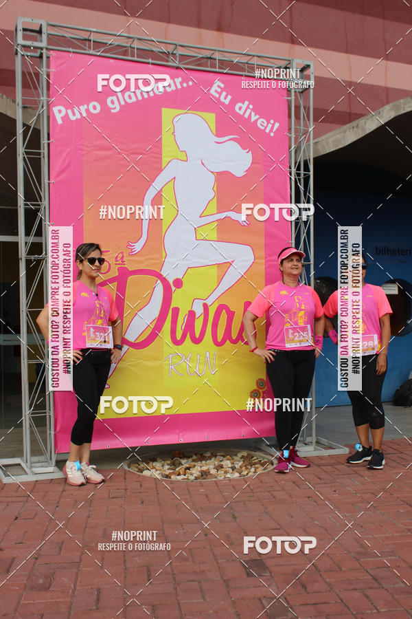 Buy your photos of the event5� Divas Run on Fotop