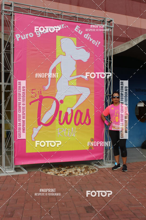Buy your photos of the event5� Divas Run on Fotop